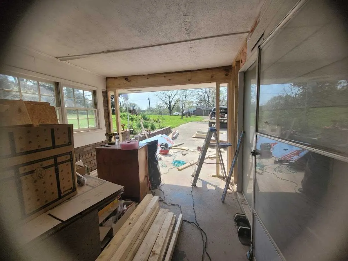 Air movers and dehumidifier for Water Mitigation Services in Asbury Lake